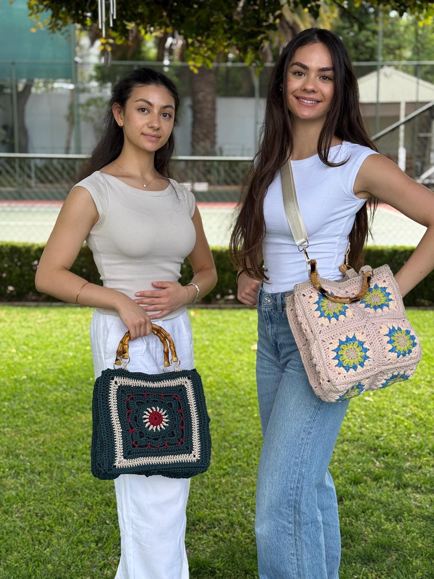 Crochet Granny Square Bag: Lined Boho Tote with Bamboo Handles