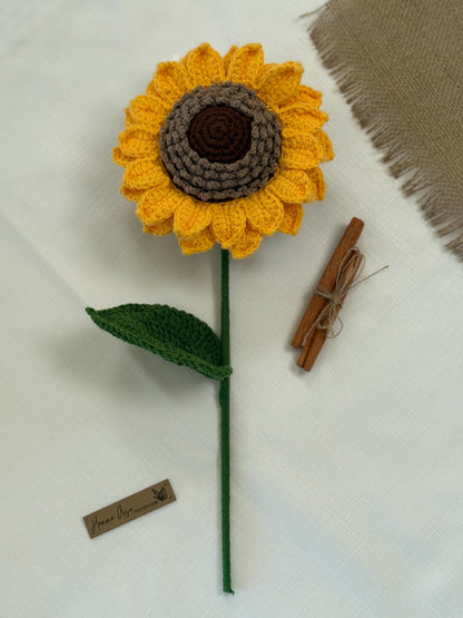 Personalized Sunflower Gift Box – Handmade Crochet Flower Bouquet, Custom Mug, Keychain & Candle Set SA