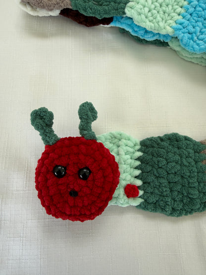 Crochet Caterpillar Scarf – Plush Velvet, Custom Colors