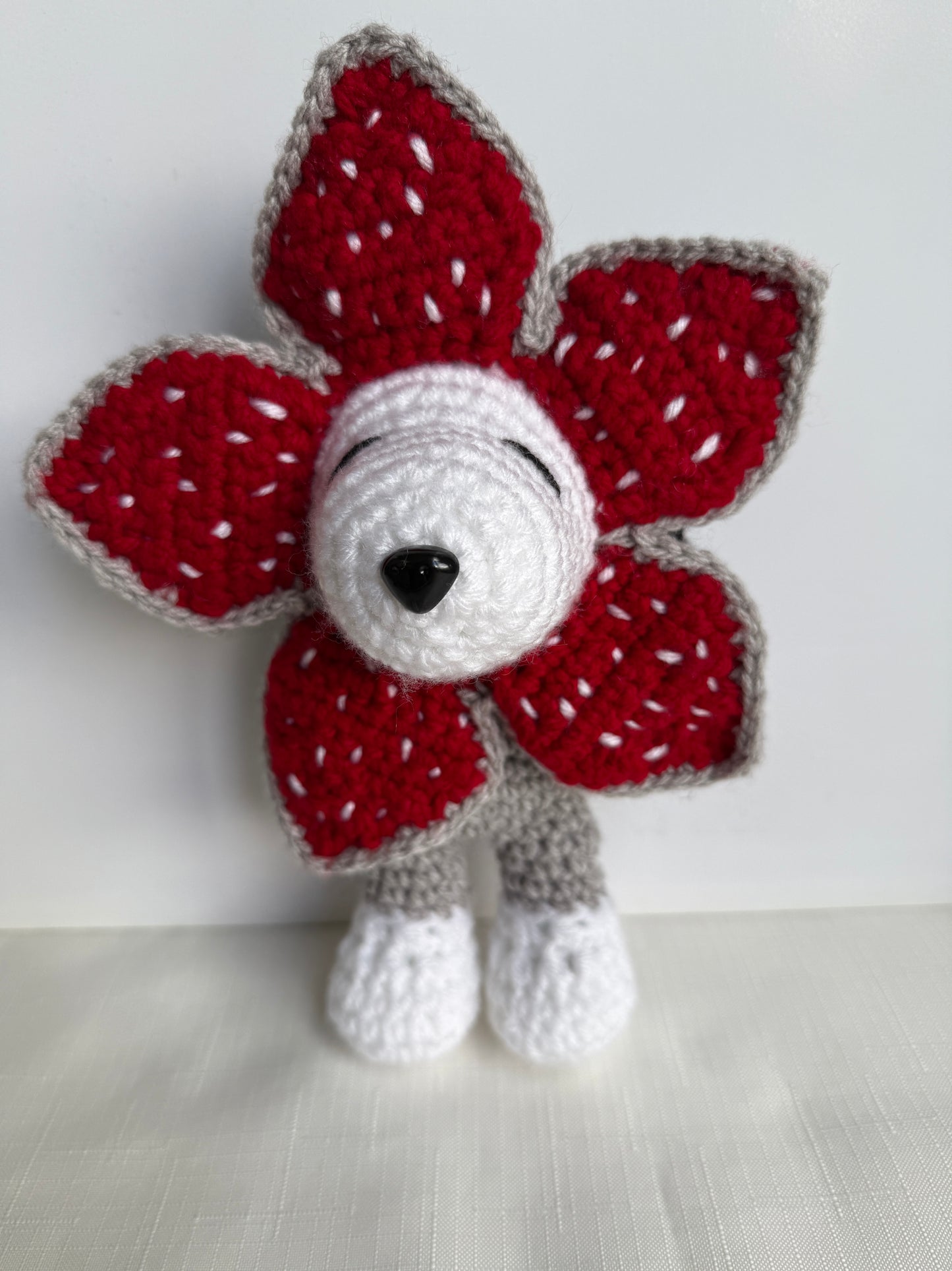 Demogorgon & Snoopy Inspired Crochet Flower Plush – Handmade Stranger Things Style Doll