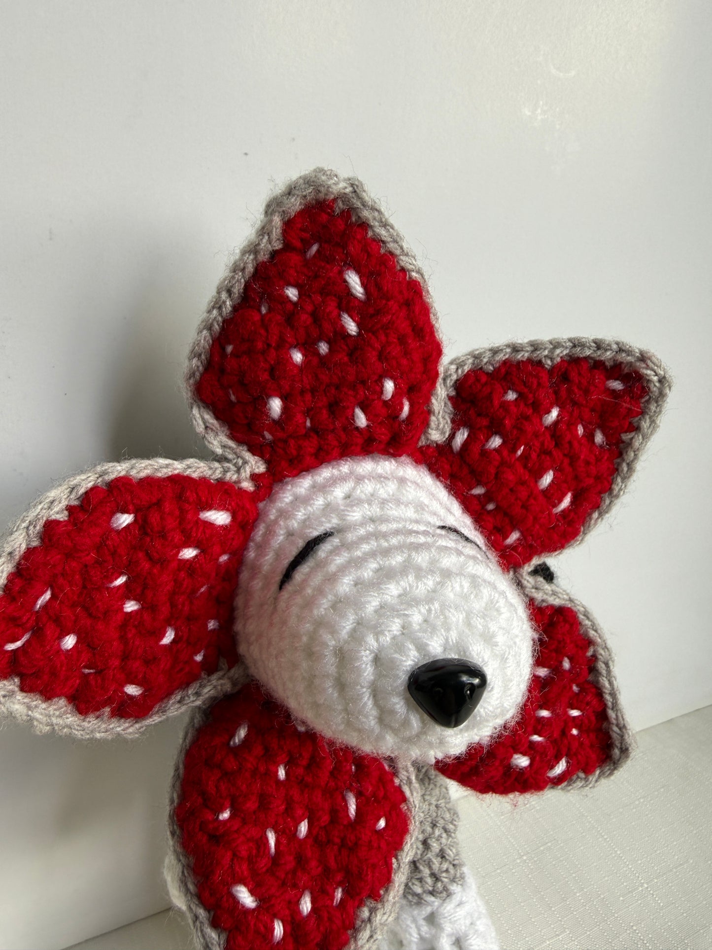 Demogorgon & Snoopy Inspired Crochet Flower Plush – Handmade Stranger Things Style Doll