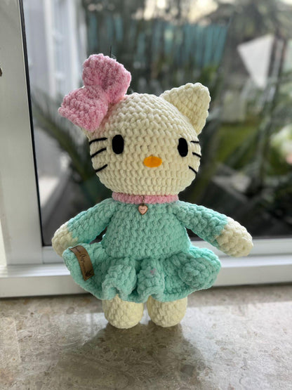 Handmade Hello Kitty Plushy: Customizable Amigurumi Toy