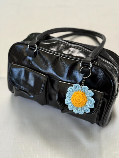 Crochet Daisy Flower Keychain: Handmade Cotton-Acrylic Bag Charm, Party Favor