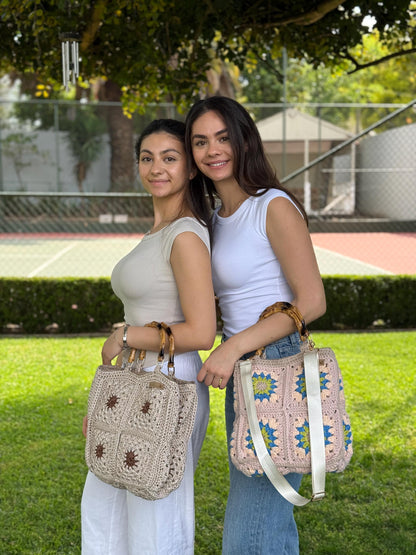 Crochet Granny Square Bag: Lined Boho Tote with Bamboo Handles